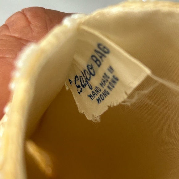 Vintage beaded embroidered and beaded eyeglass bag - Picture 3 of 3